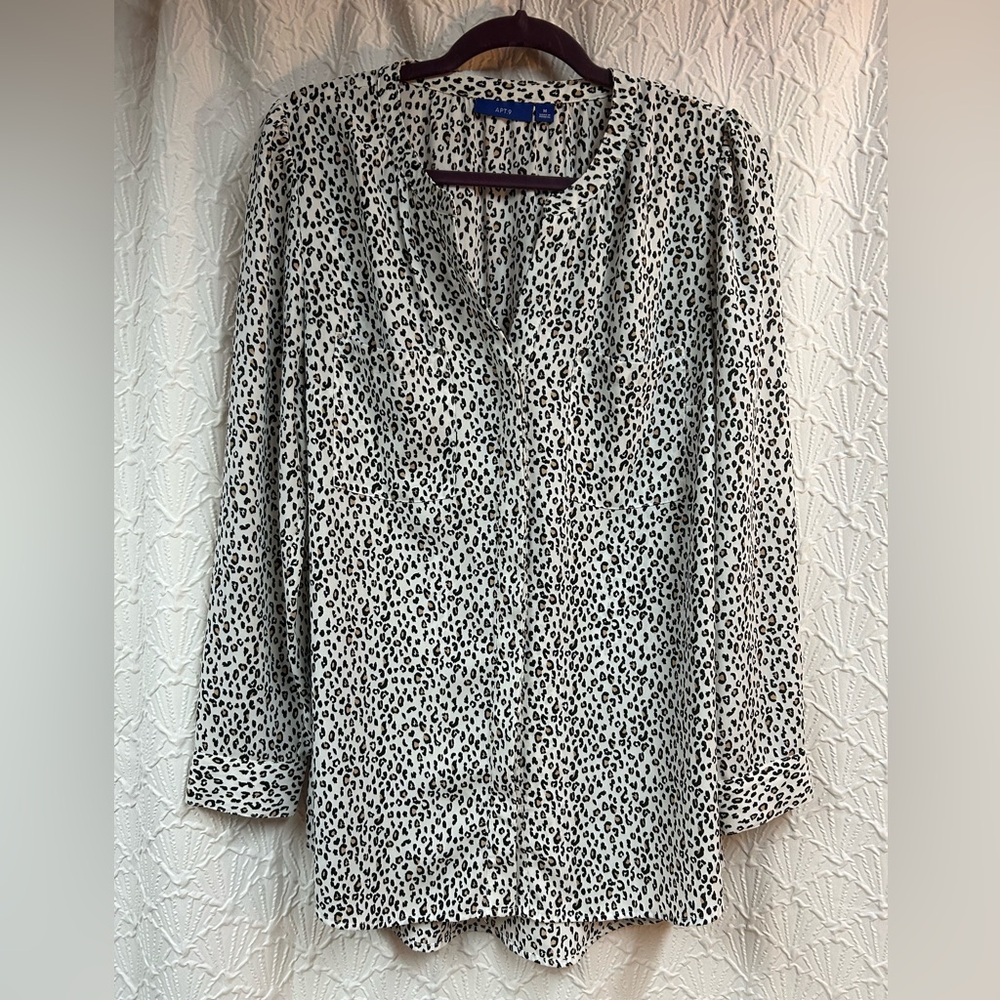 Apt.9 Medium Leopard Blouse